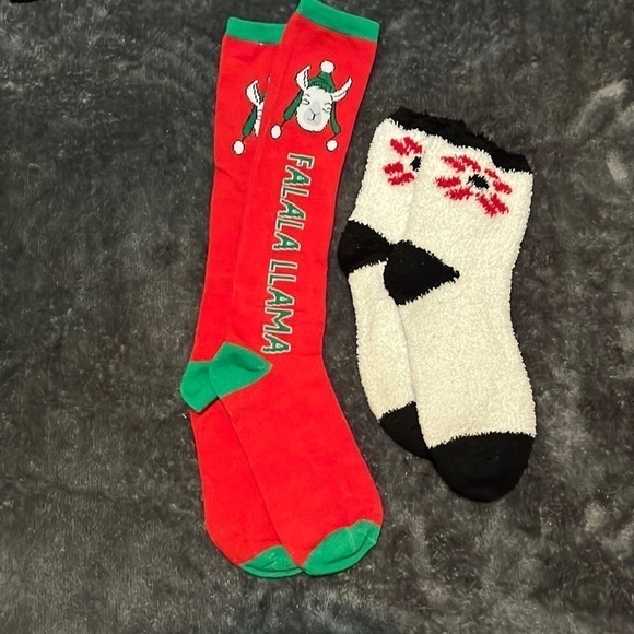 CHRISTMAS Sock Set - Picture 1 of 4